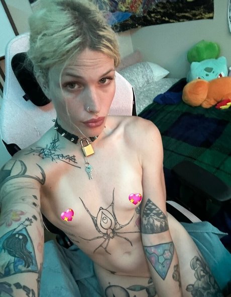 Foto desnuda filtrada de OnlyFans de Lilkittyjadee
