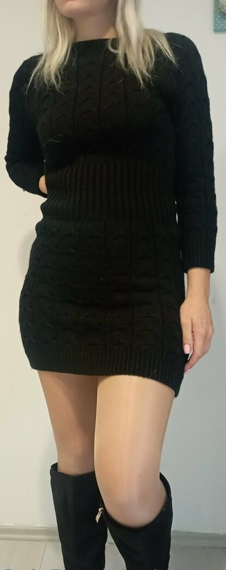 Foto desnuda filtrada de OnlyFans de Croatianbarbiegirl1997