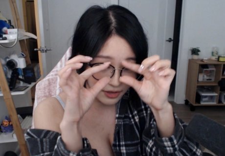 Foto desnuda filtrada de OnlyFans de Kang Hee Yoon