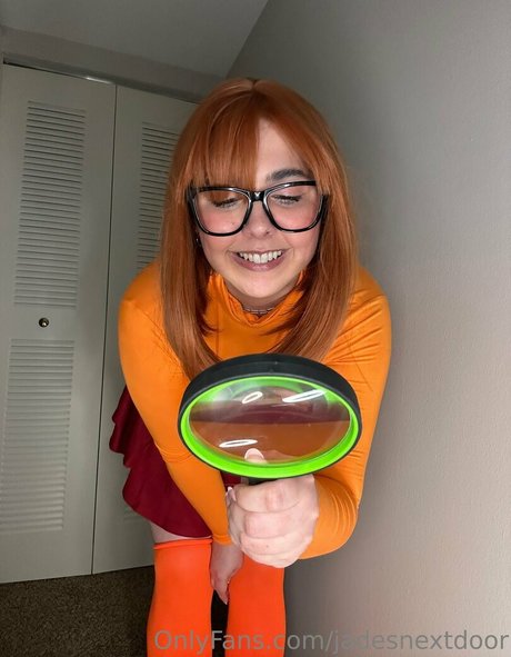 Jadesnextdoor