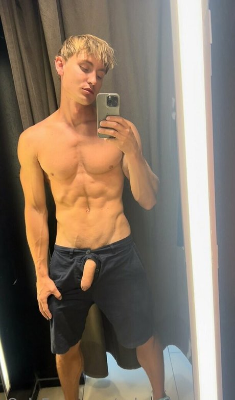 Foto desnuda filtrada de OnlyFans de Sebastiancoxxx