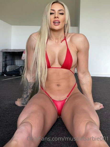 Musclebarbie001