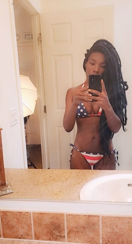 Foto desnuda filtrada de OnlyFans de Sarika Soal