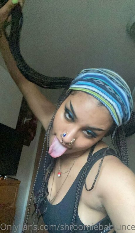 Shroomiebabiuncensored