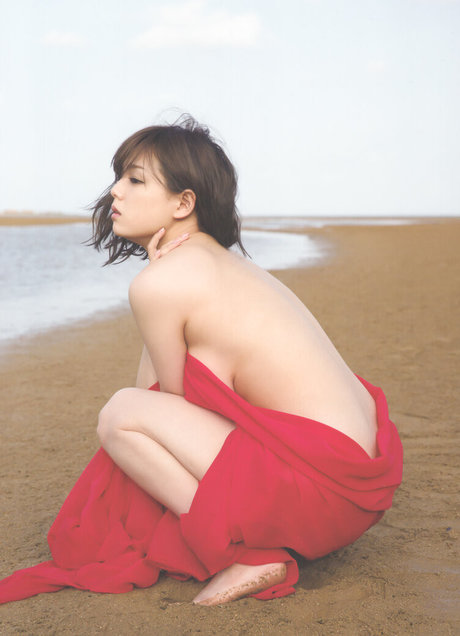 Ai Shinozaki
