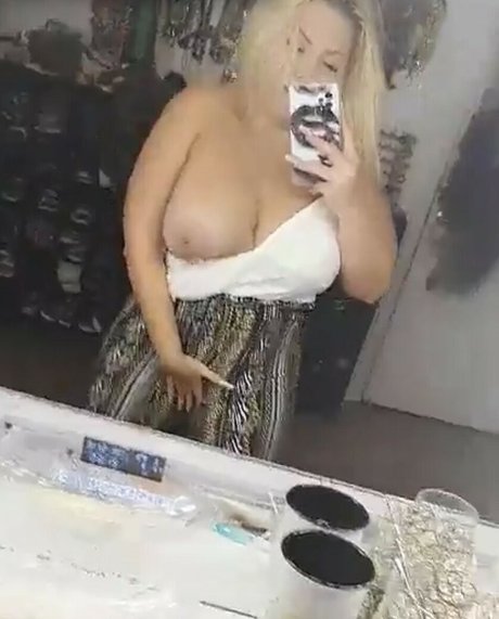 Foto desnuda filtrada de OnlyFans de Dazzle Diva