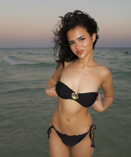 Foto desnuda filtrada de OnlyFans de Becaguava