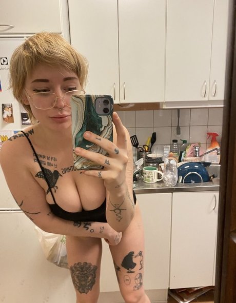 Foto desnuda filtrada de OnlyFans de Shelley Floryd