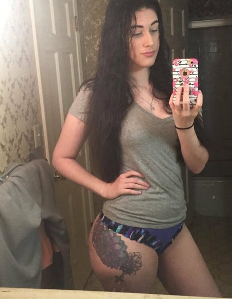 Foto desnuda filtrada de OnlyFans de Sarahexposed