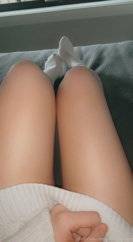 Unigirlfeet