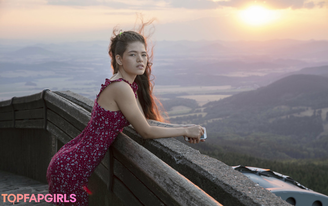 Foto desnuda filtrada de OnlyFans de Watch4beauty #1677