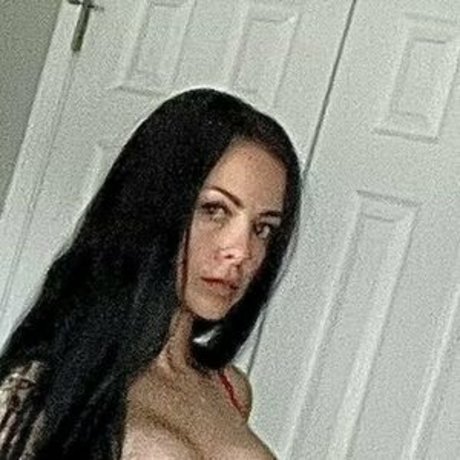 Jade Banx