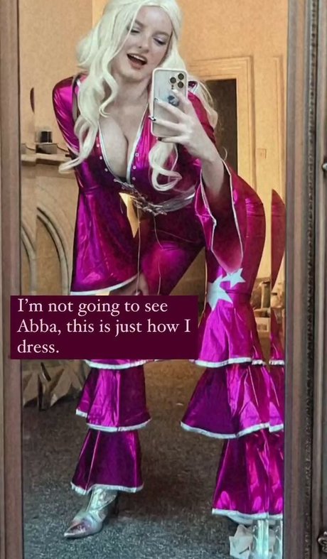 Dakota Blue Richards