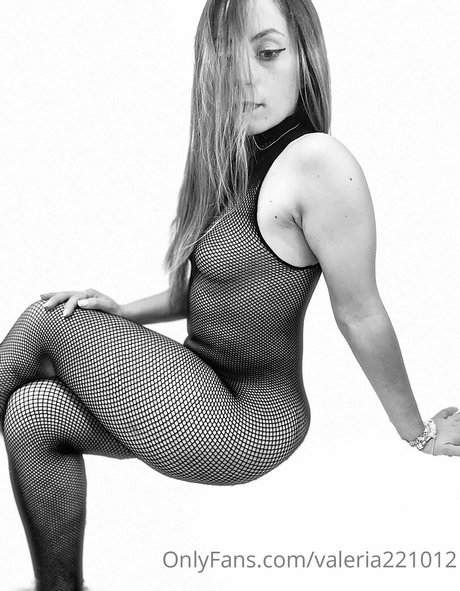 Valeria221012