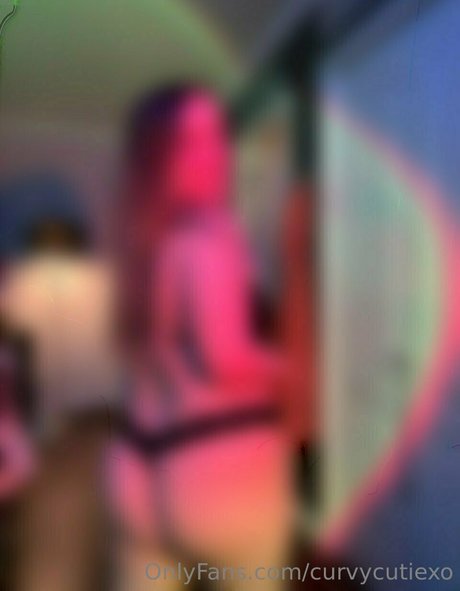 Curvycutiexo