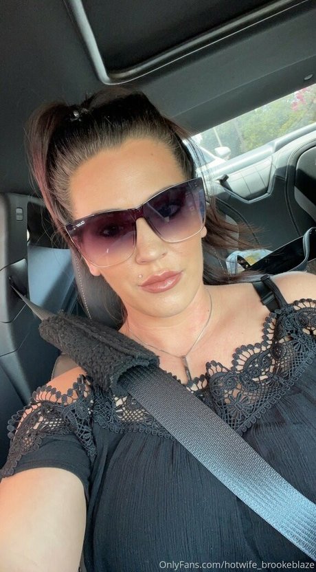 Hotwifebrookeblaze