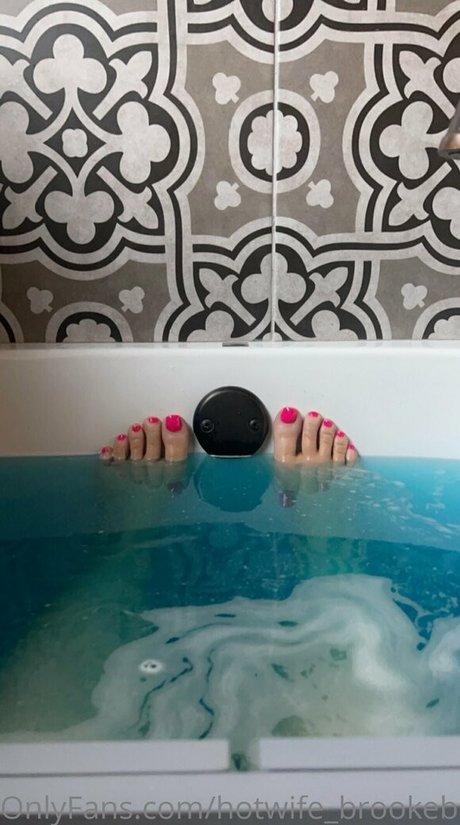Hotwifebrookeblaze