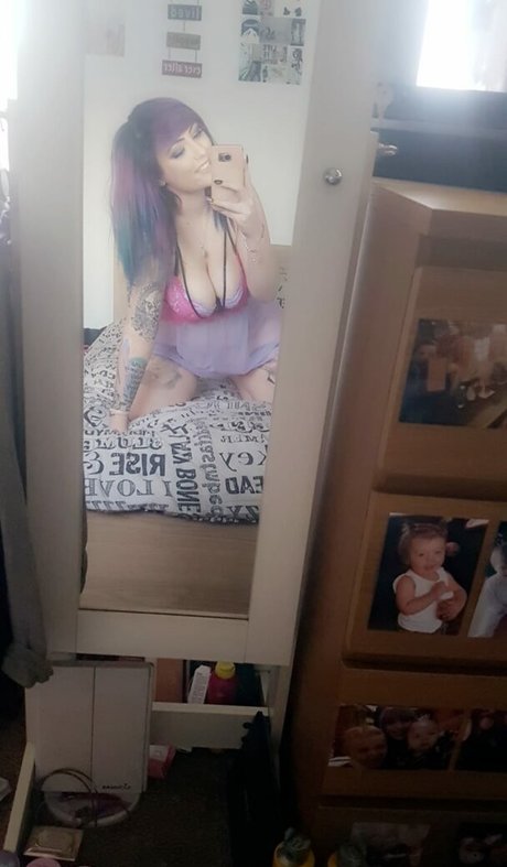 Show Your Girlfriend