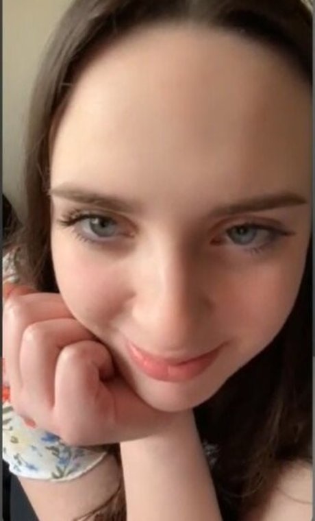 Foto desnuda filtrada de OnlyFans de Elodierenee