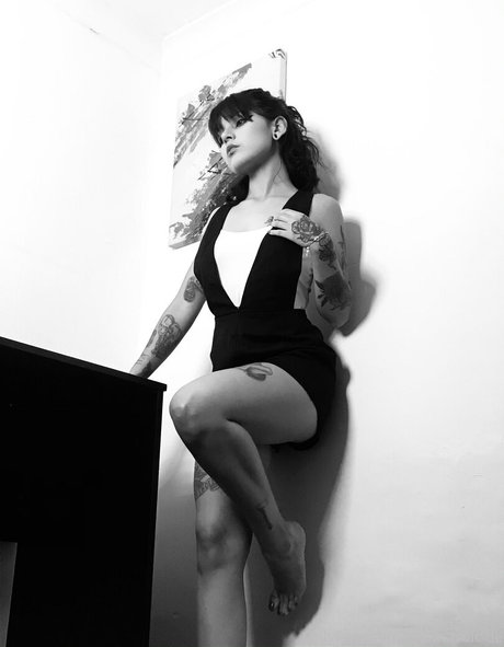 Foto desnuda filtrada de OnlyFans de Blvckchxrry