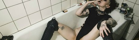 Foto desnuda filtrada de OnlyFans de Littledemonwitch