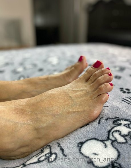 Alluringangelannabelle