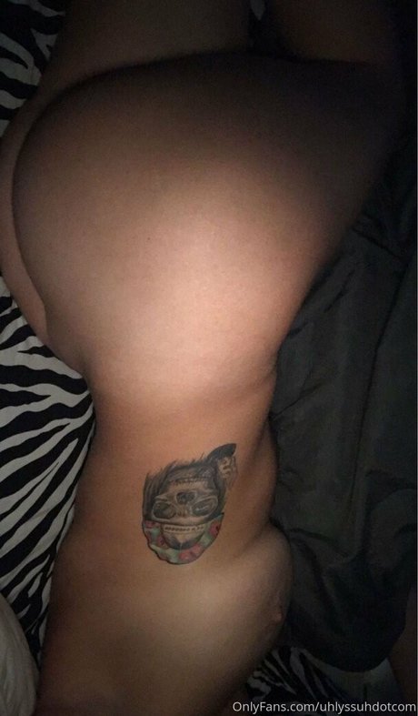 Foto desnuda filtrada de OnlyFans de Uhlyssuhdotcom