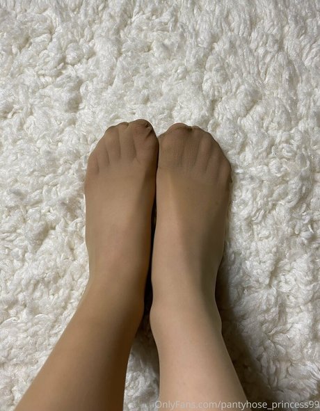 Pantyhose_princess99