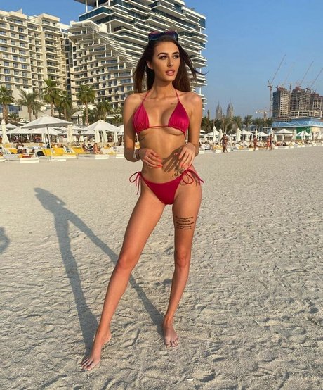Chloe Veitch