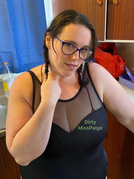 Dirtymisstresspaige