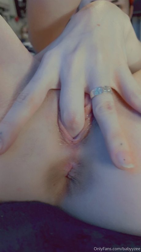 Babyyzee