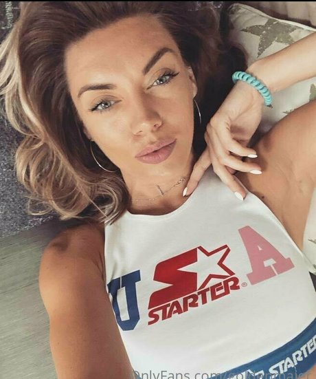 Foto desnuda filtrada de OnlyFans de Goldenmaiervip