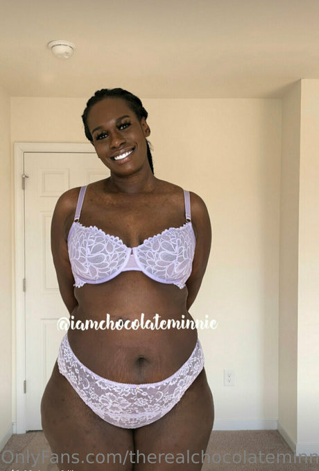 Therealchocolateminnie