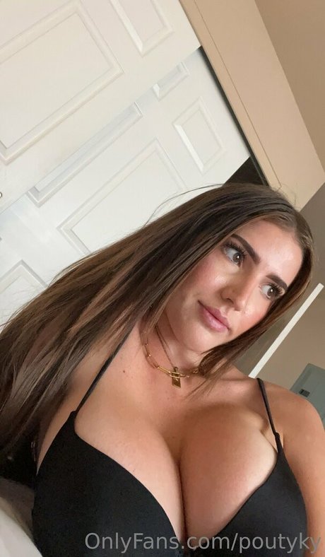 Foto desnuda filtrada de OnlyFans de Kylee Powell