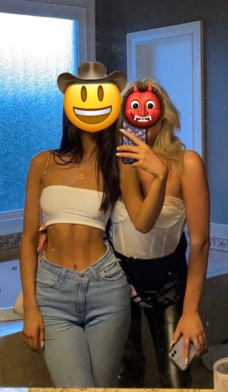 Foto desnuda filtrada de OnlyFans de Alliesincollege