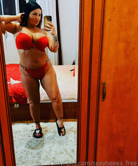 Sexybeeeafree