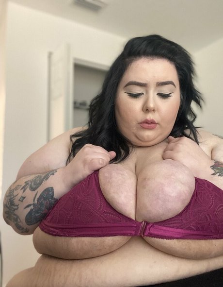 Ssbbwadeline