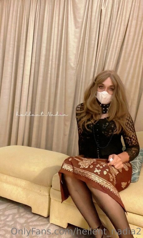 Hellentnadia2
