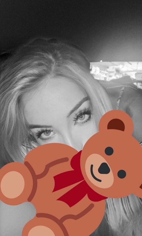 Foto desnuda filtrada de OnlyFans de Lilgirlbrookee