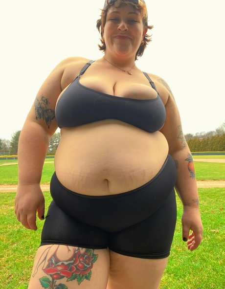 Foto desnuda filtrada de OnlyFans de Doughbabebbw