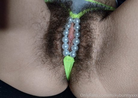 Hairyangela