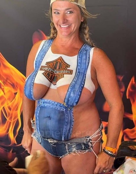 Hippiebikergirlfree