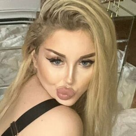 Gizem Avci Foto desnuda filtrada de OnlyFans de Gizem Avci #5