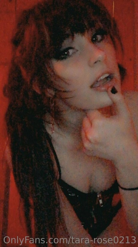 Tararose0213