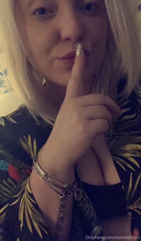 Mommithiccc