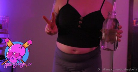 Abbybeebelly
