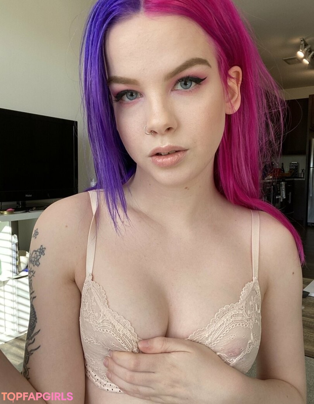 Foto desnuda filtrada de OnlyFans de Thesilvermoon #1086