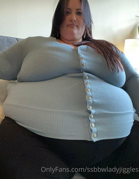 Ssbbwladyjiggles
