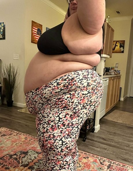 Ssbbwladyjiggles