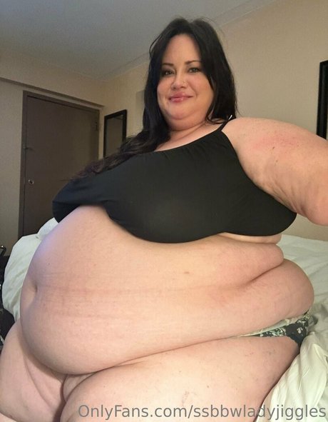 Ssbbwladyjiggles